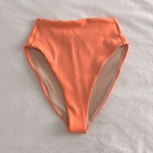 Left on Friday Hi Hi Bottom in Popsicle